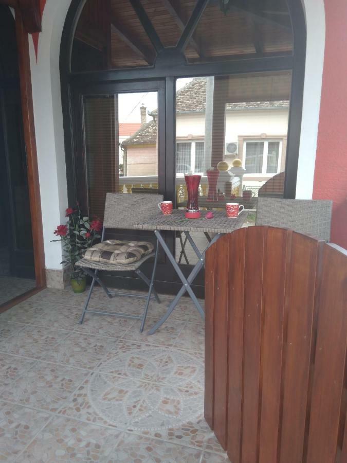 Apartments Barocco Golubac Buitenkant foto