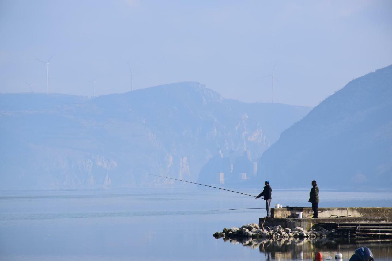 Apartments Barocco Golubac Buitenkant foto